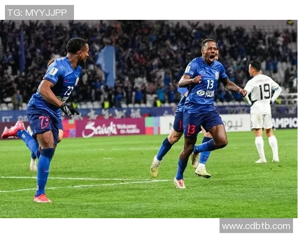 和平精英战术解析FPX战队的防守体系与战术运用探讨 和平精英战术解析FPX战队的防守体系与战术运用探讨