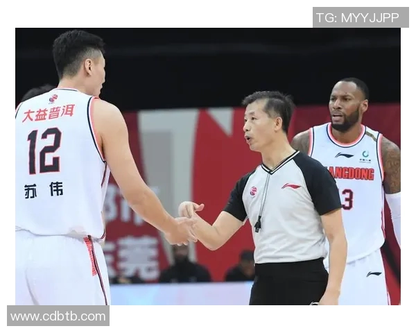 广东对阵浙江稠州篮球直播精彩瞬间全程回顾与分析