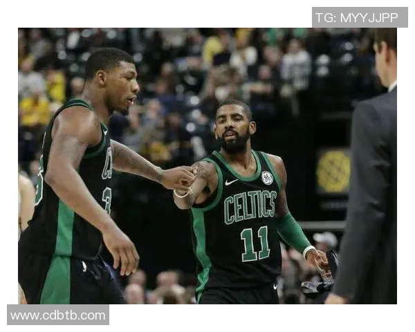 掘金队在第三节的表现分析与战术调整探讨