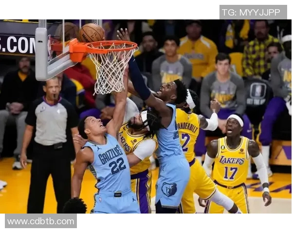 灰熊与湖人对决分析：战术布局与球员表现的全面解读