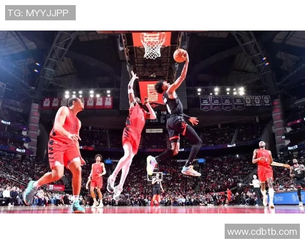 火箭队与开拓者队激战高清回顾精彩瞬间与赛场亮点分析