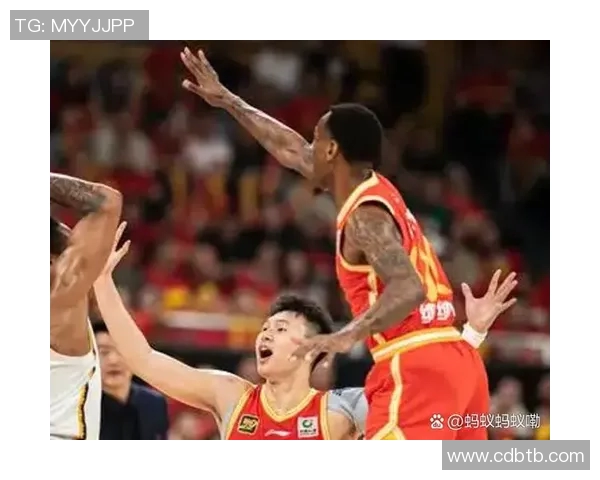 四川队与天津队在CBA赛场的激烈对决引发球迷热议与期待